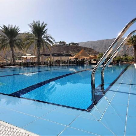 One Elegant 1Bhk Apartment In Muscat Bay 02 エクステリア 写真