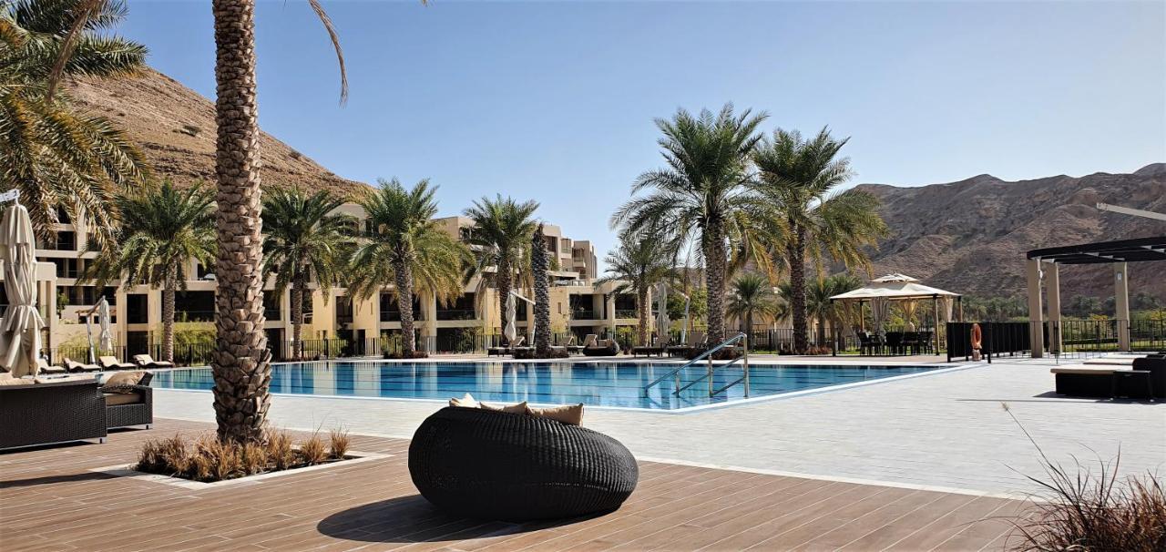 One Elegant 1Bhk Apartment In Muscat Bay 02 エクステリア 写真