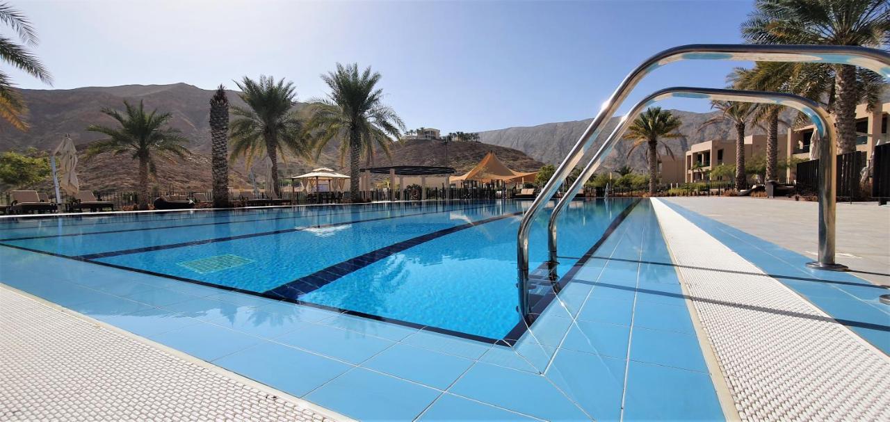 One Elegant 1Bhk Apartment In Muscat Bay 02 エクステリア 写真
